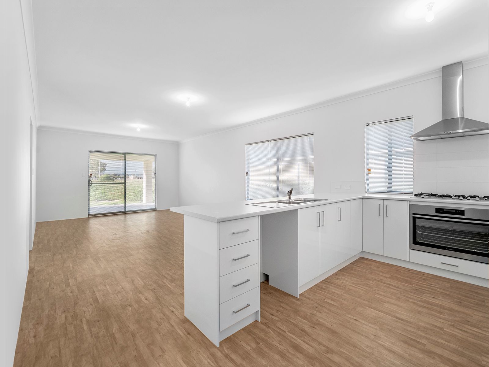 13 Donegal Street, Utakarra, WA 6530
