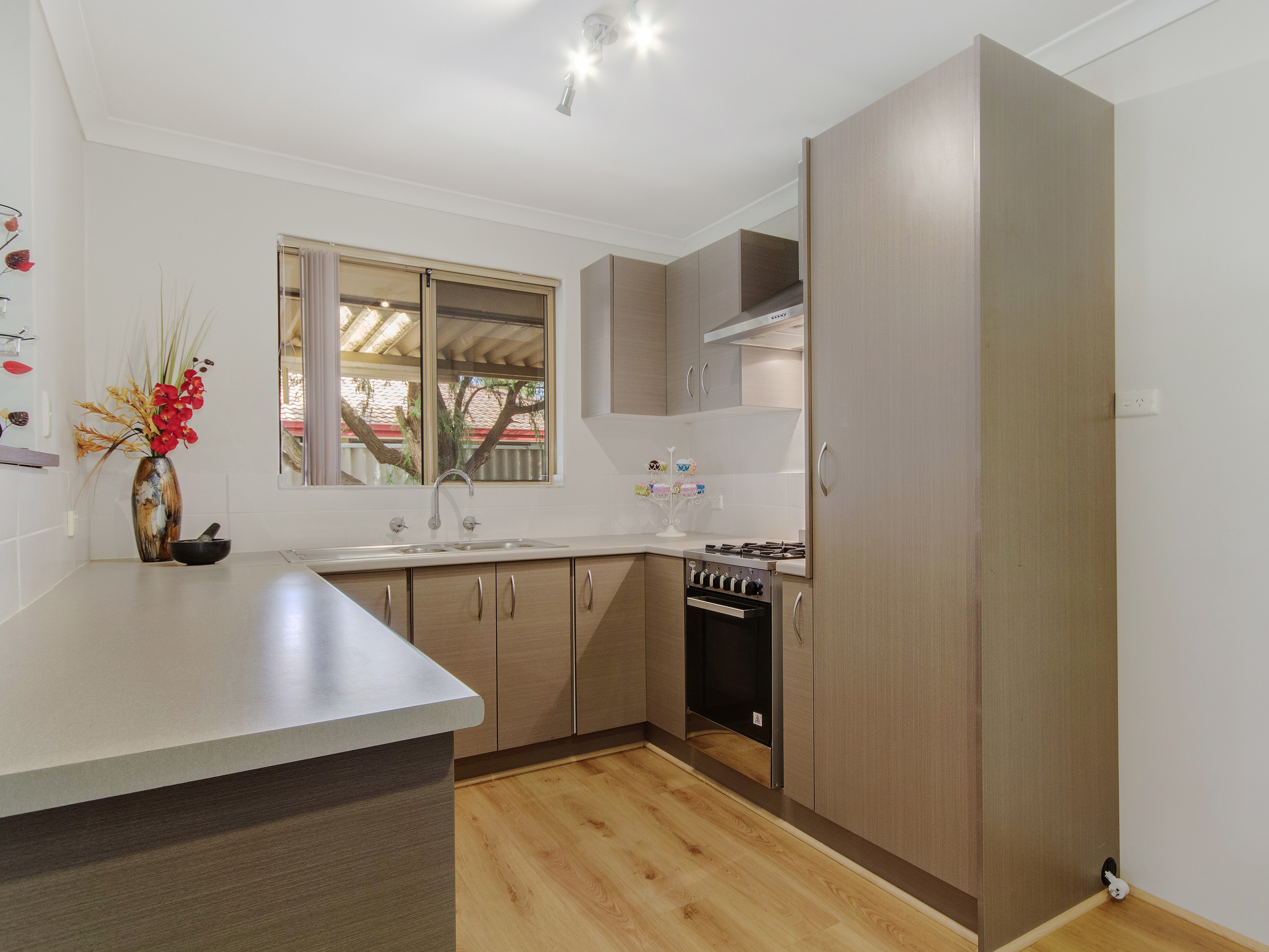 25 Gnangara Drive, Waikiki, WA 6169