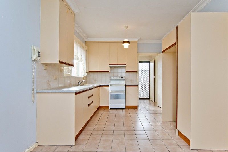 36 Golfers Avenue, Seaton, SA 5023