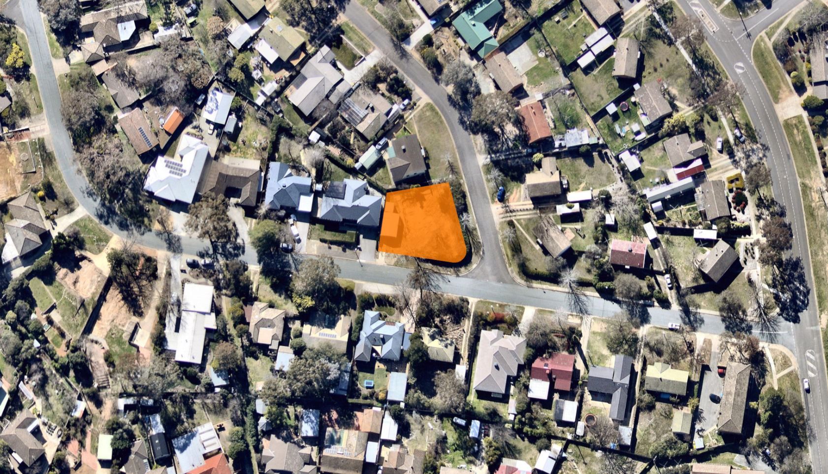 10 Derwent Street, Lyons ACT 2606