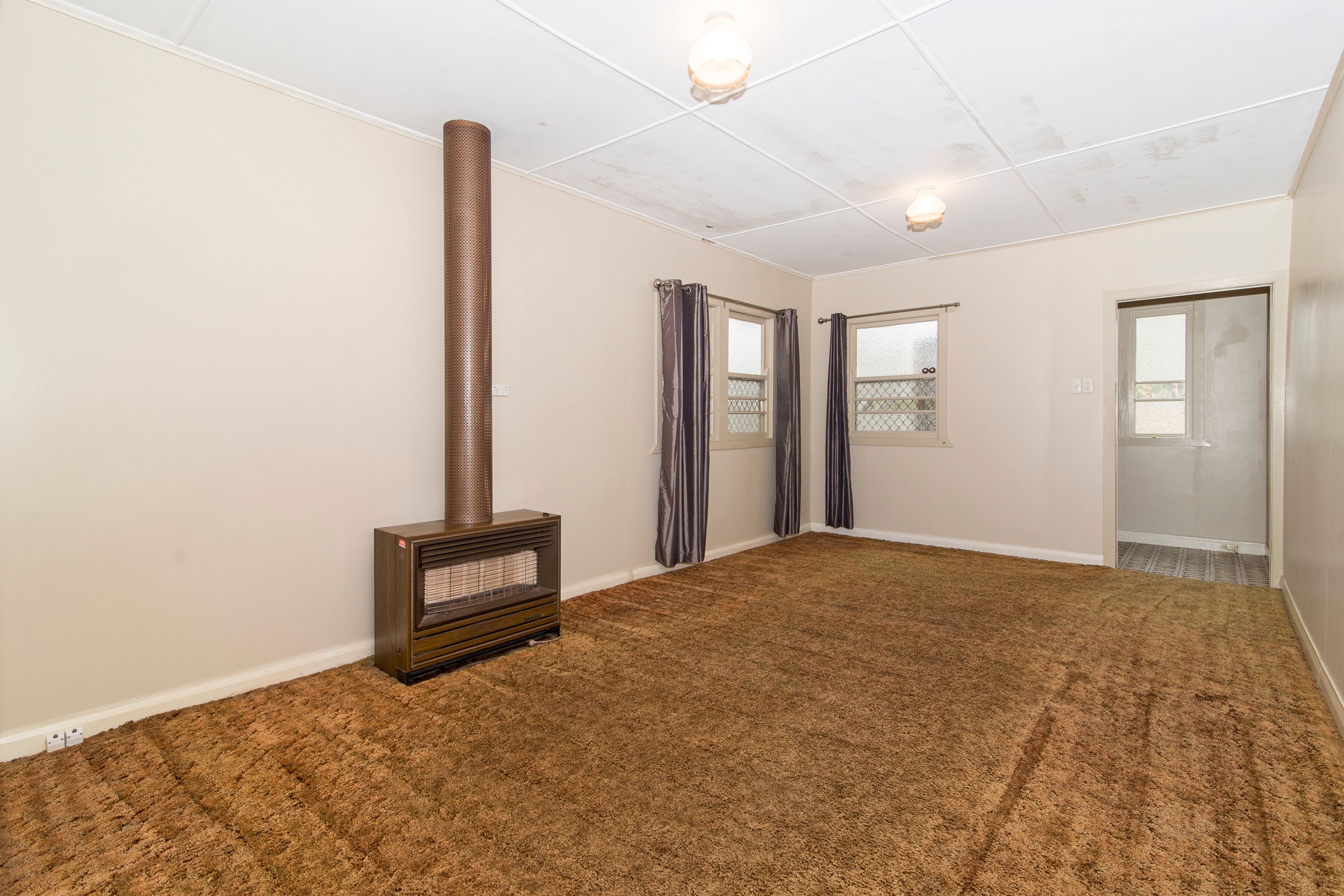 21 Goode Street, Newtown, QLD 4350