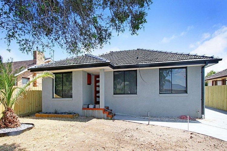 49 Winter Crescent, Reservoir VIC 3073