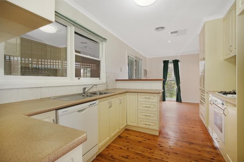324 Christopher Court, Lavington, NSW 2641