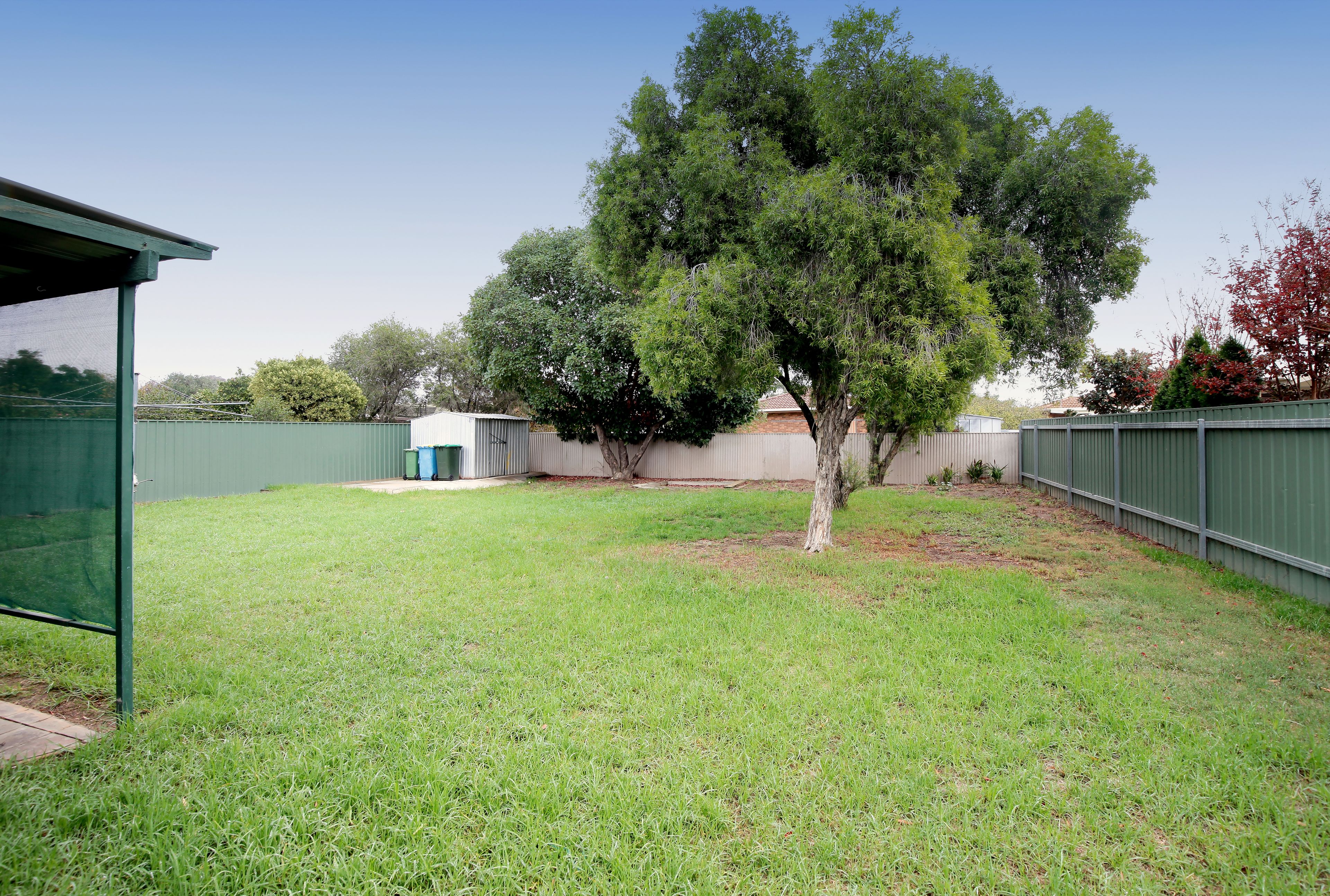 34 Naretha Street, Glenfield Park, NSW 2650