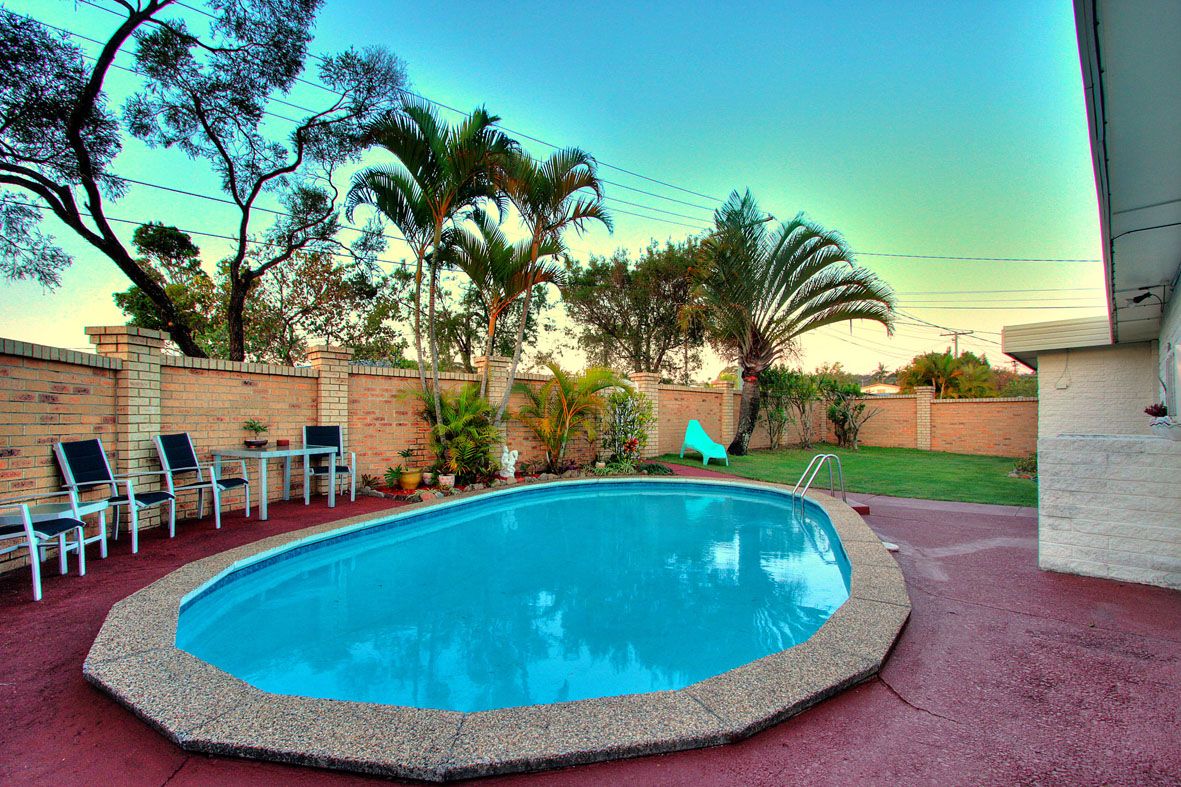 17 Wootton Crescent, Springwood, QLD 4127