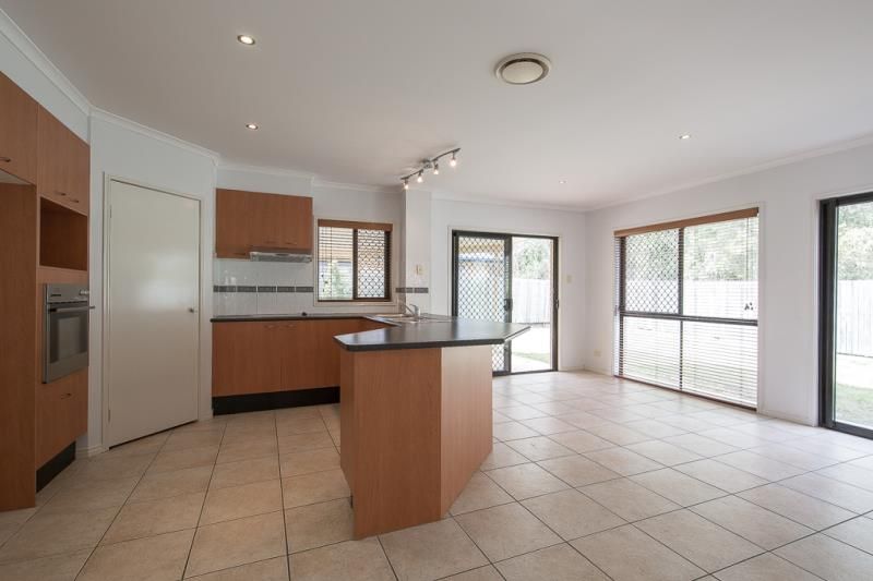 16 Manor Street, Taigum, QLD 4018