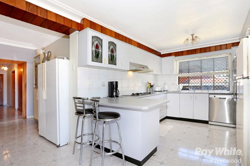 39 Cairns Street, Riverwood, NSW 2210