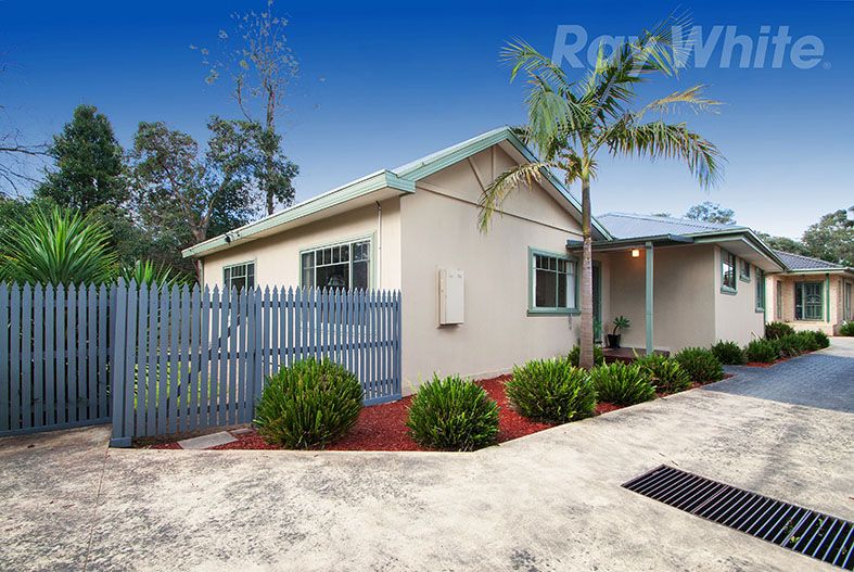 51 MOUNTAIN VIEW Road, Kilsyth VIC 3137