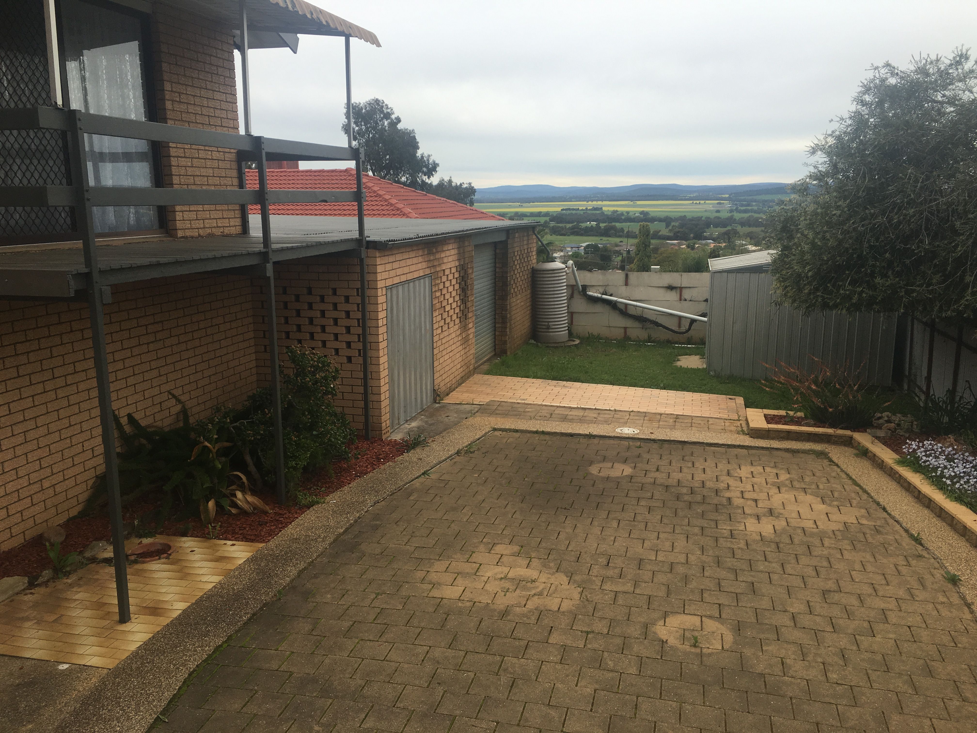 41 Barton Street, Parkes, NSW 2870