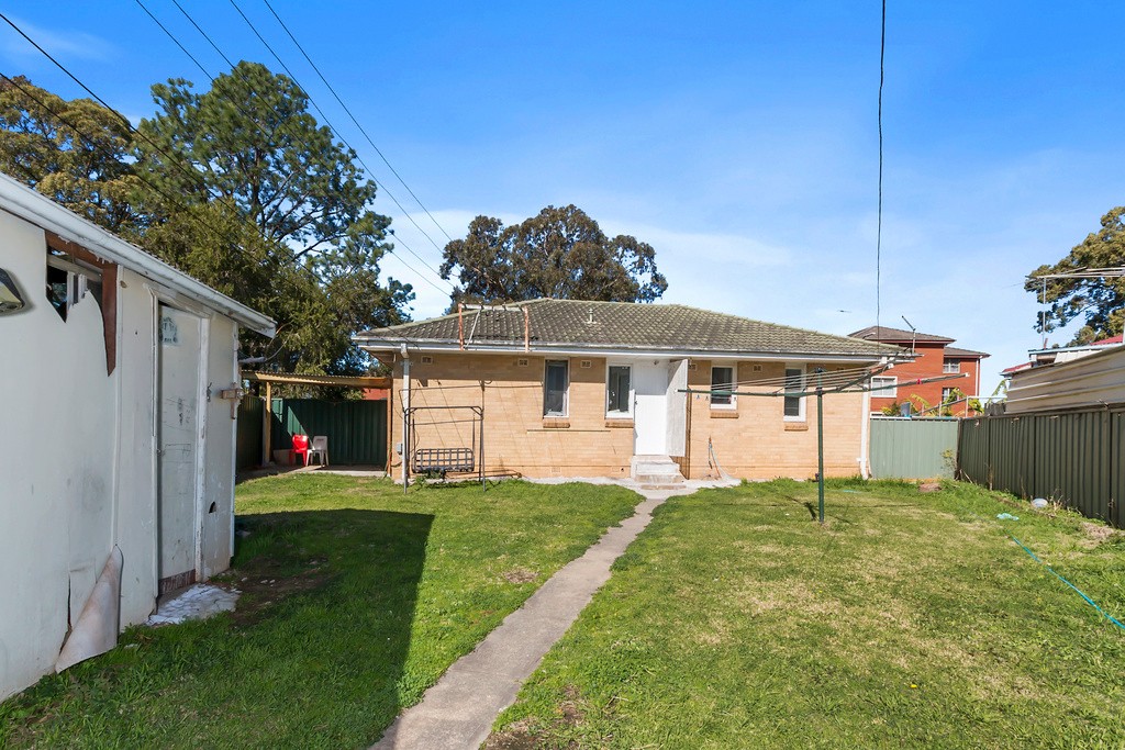 15 Elrington Place, Cartwright, NSW 2168