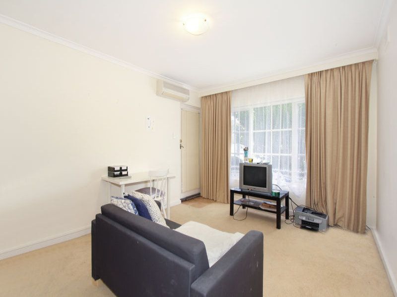 2/31 Tranmere Avenue, Carnegie, VIC 3163