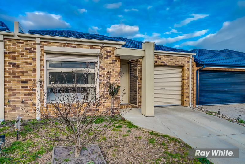 2/8 CASABLANCA Court, Truganina, VIC 3029