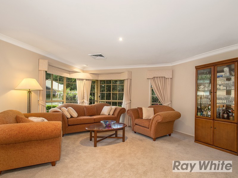 12 Farmer Circuit, Beaumont Hills, NSW 2155