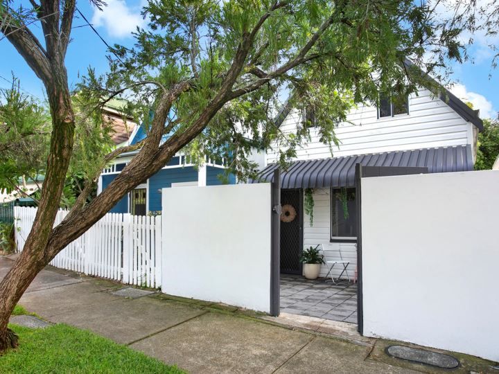 52 James Street