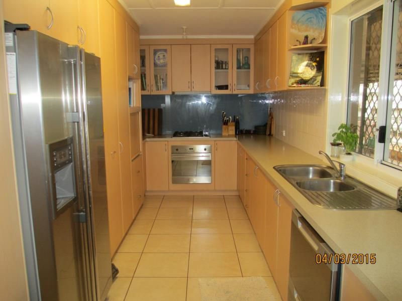 12 Oakover Crescent, Dampier, WA 6713