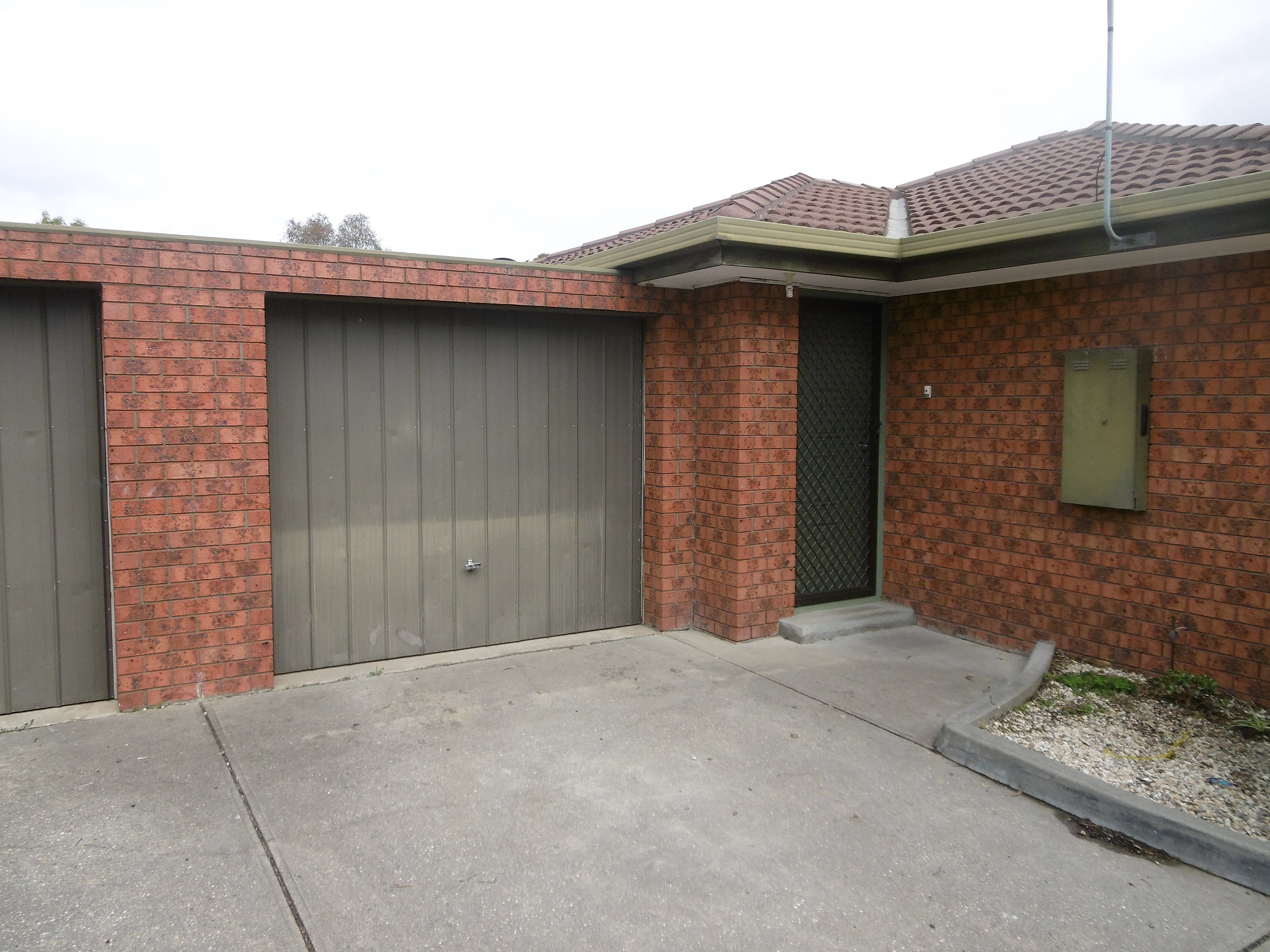 2/106 Derby Drive, Epping, VIC 3076