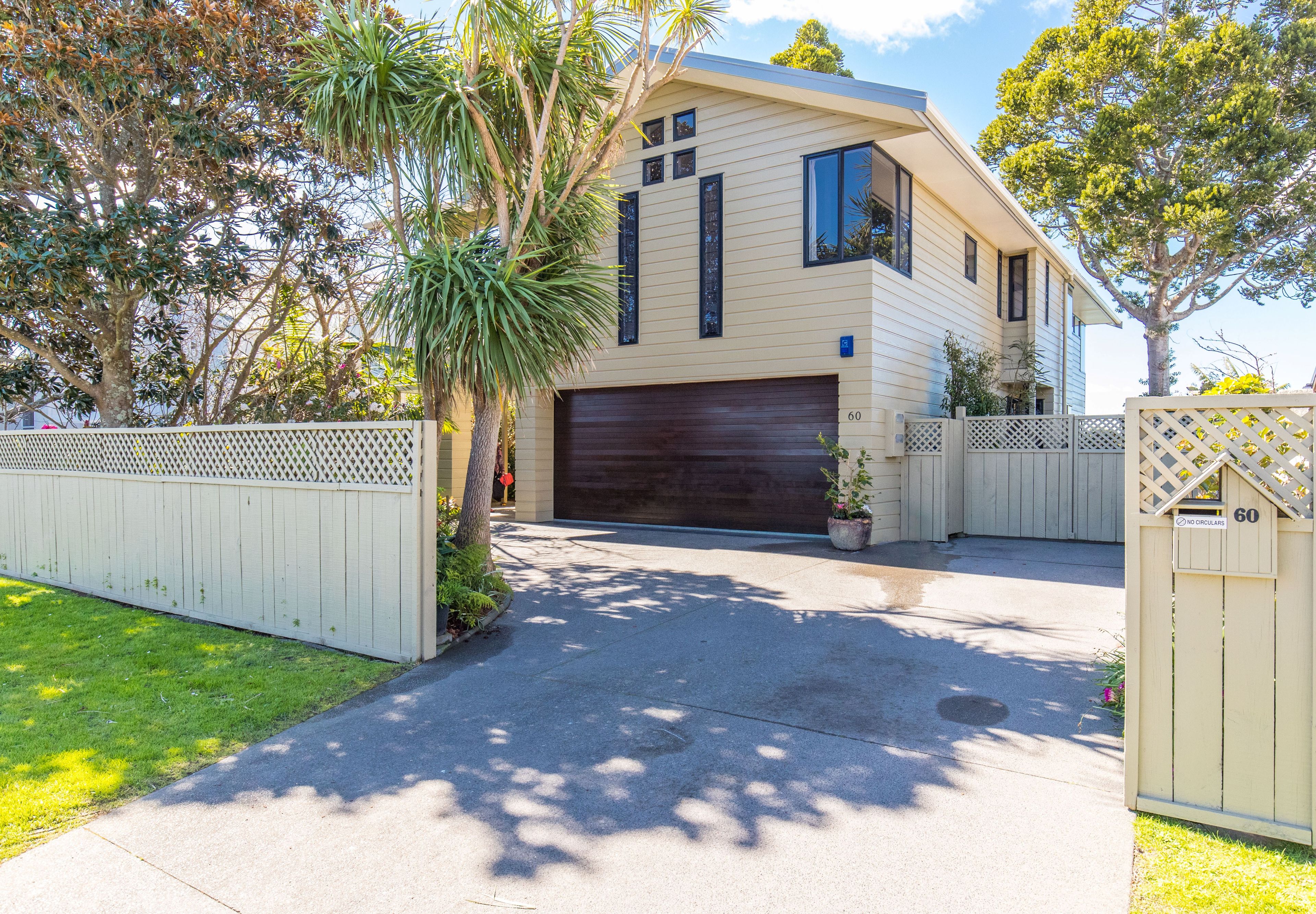 60 Clovelly Road, Bucklands Beach, Manukau City