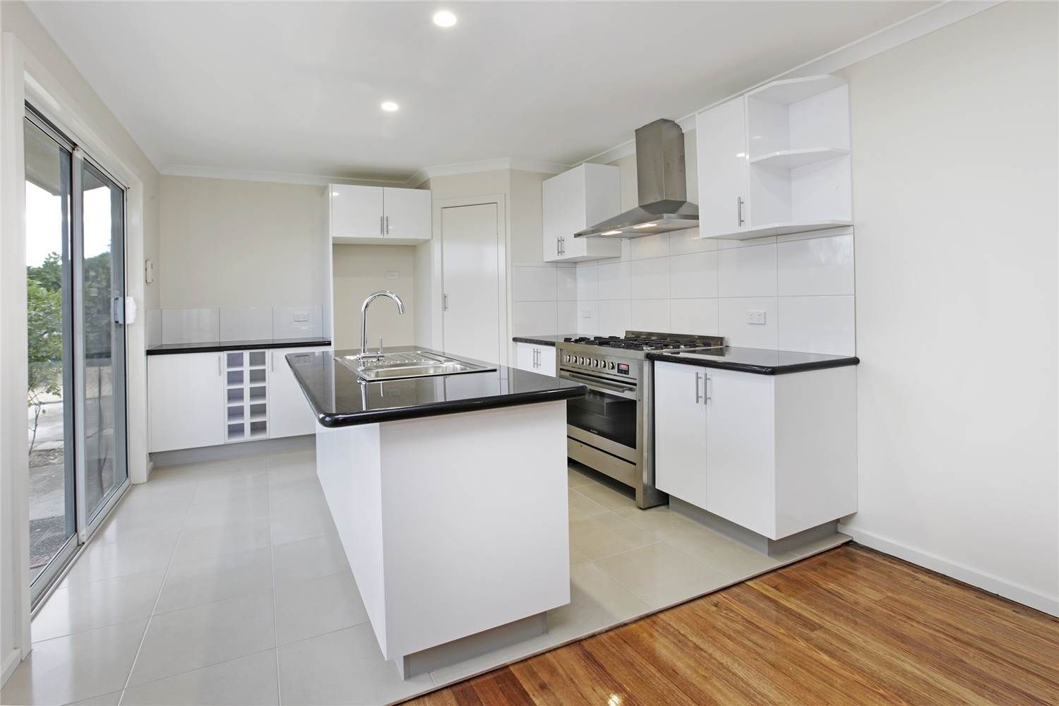 3 Carmarthen Drive, Corio, VIC 3214
