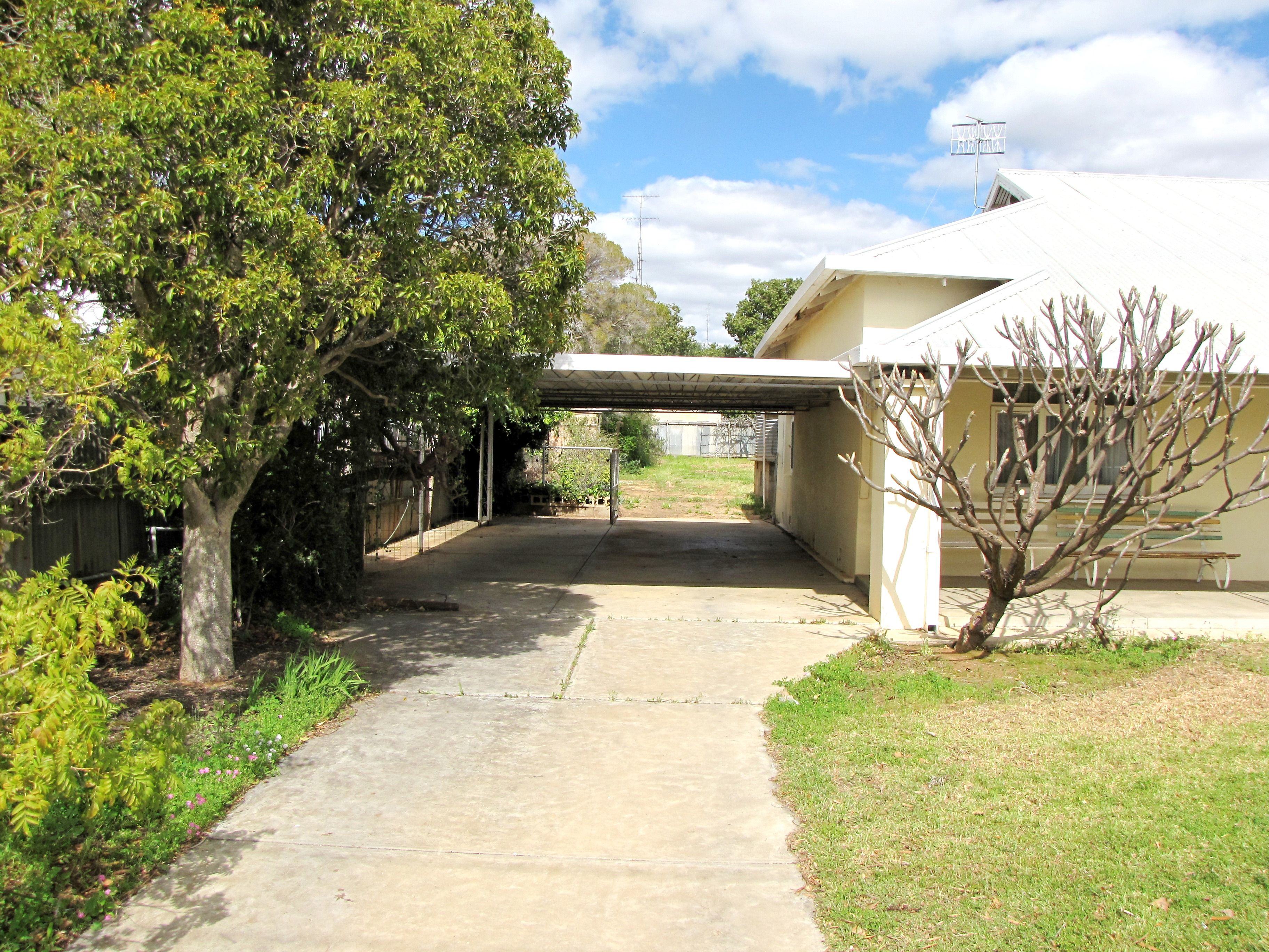 112 Nookamka Terrace, Barmera, SA 5345