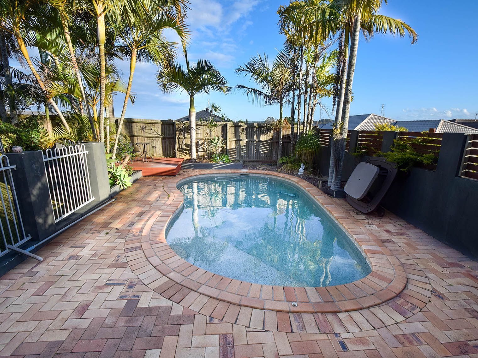 18 Mona Court, Bli Bli, QLD 4560