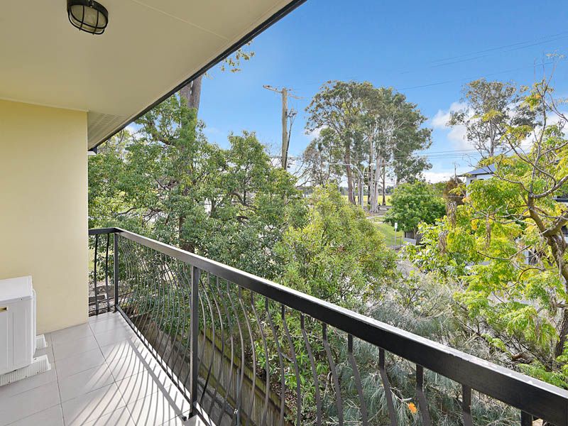 4/70 Hilltop Avenue, Chermside, QLD 4032