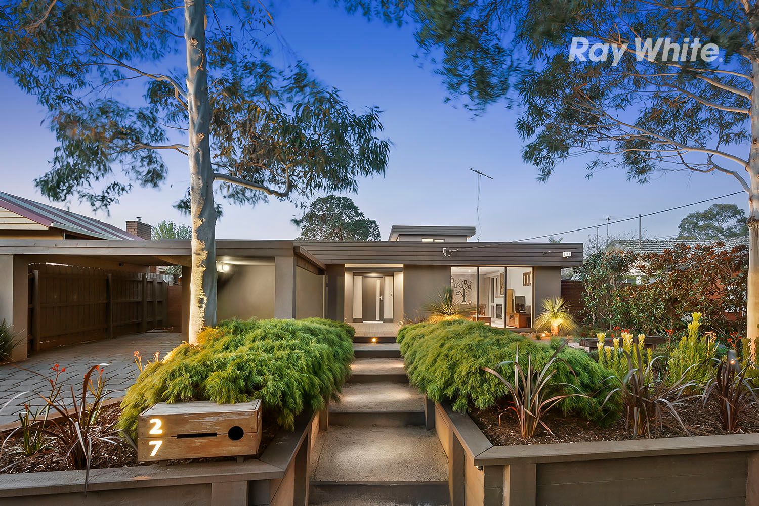 27 Rhoda Street, Dingley Village VIC 3172