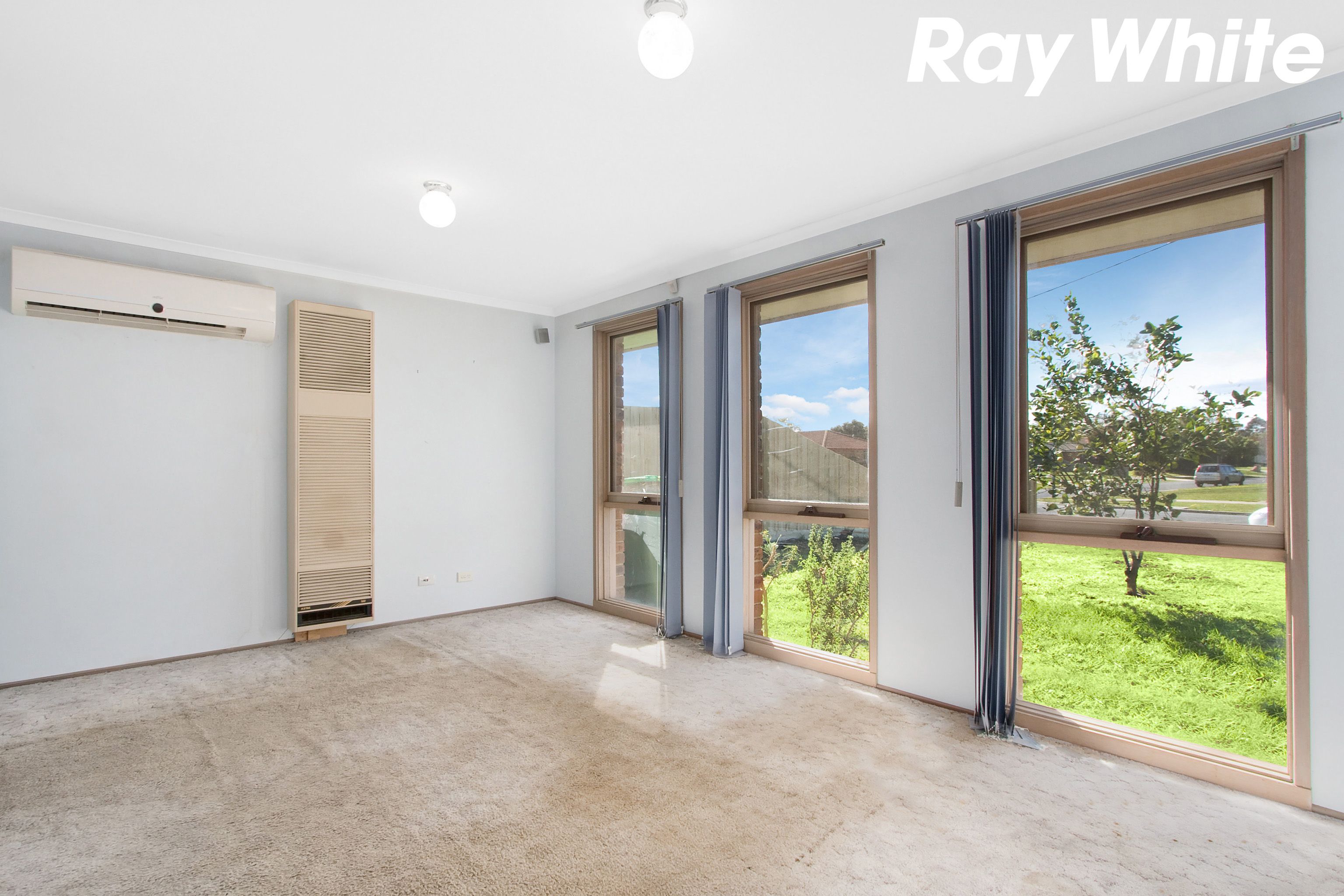 7 Simon Drive, Pakenham, VIC 3810