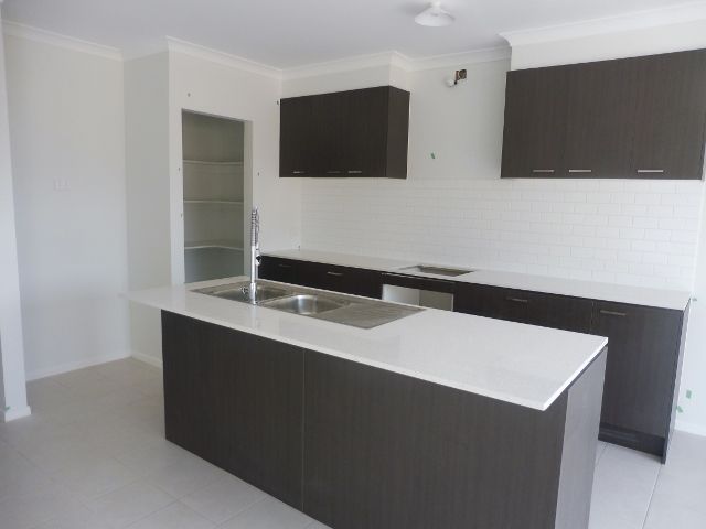 31 Grandvista Crescent, Cranbourne West, VIC 3977