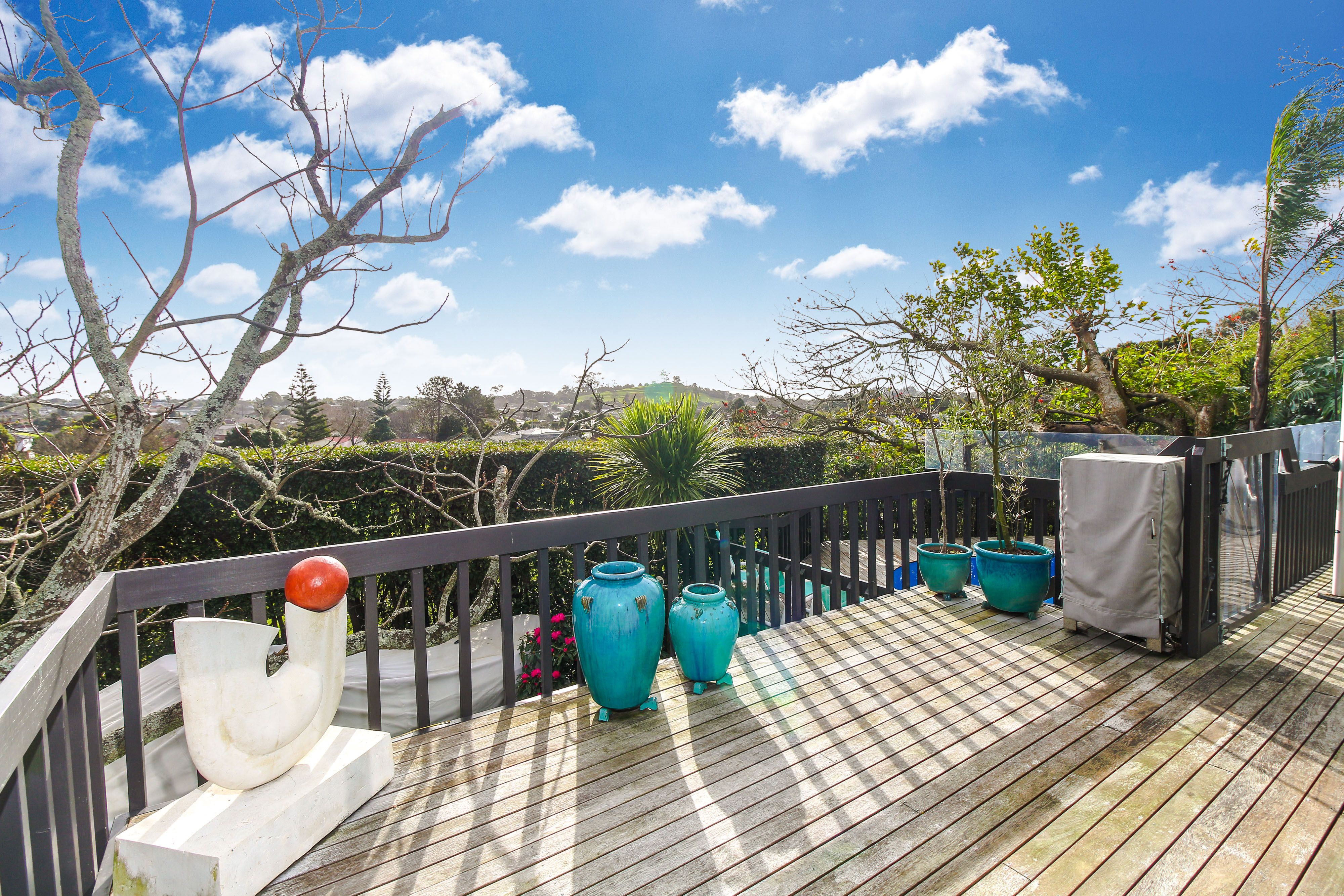 16a Hutchinsons Road, Bucklands Beach, Manukau City
