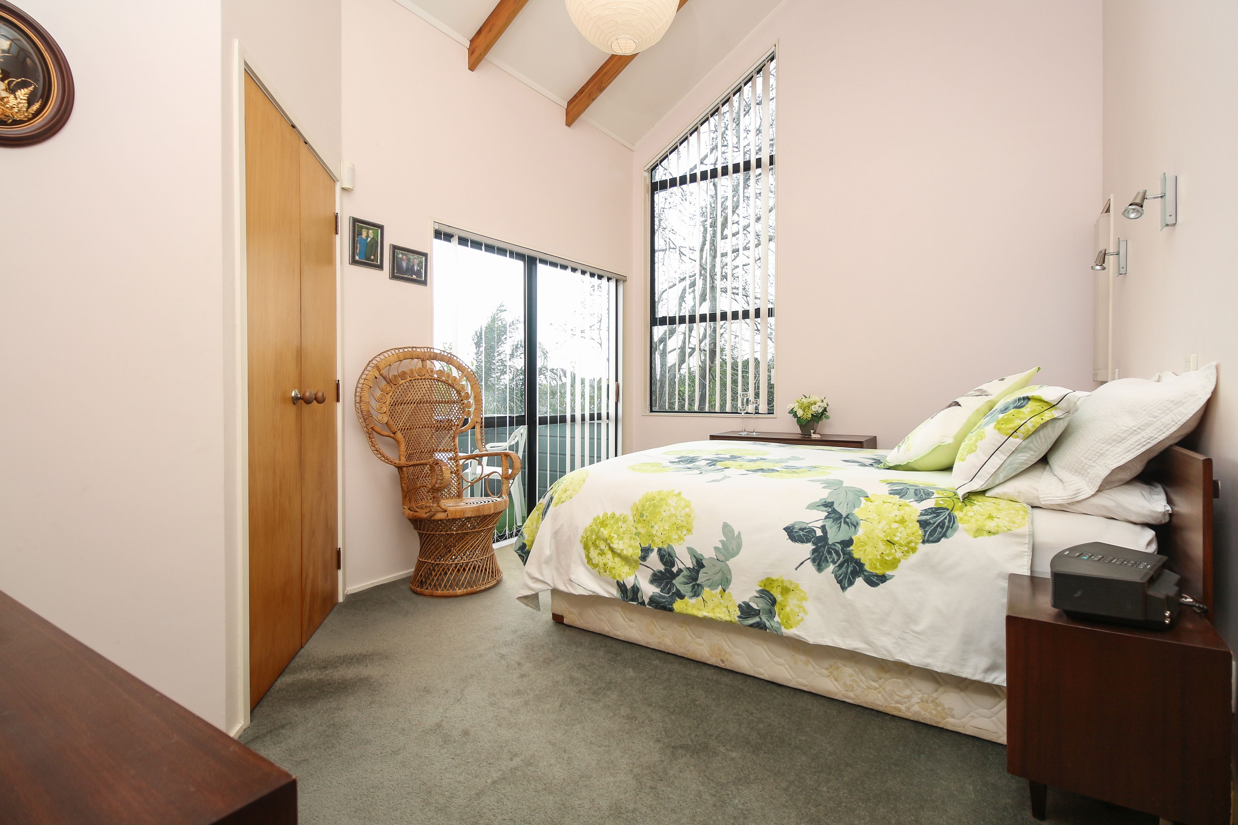 16a Hutchinsons Road, Bucklands Beach, Manukau City