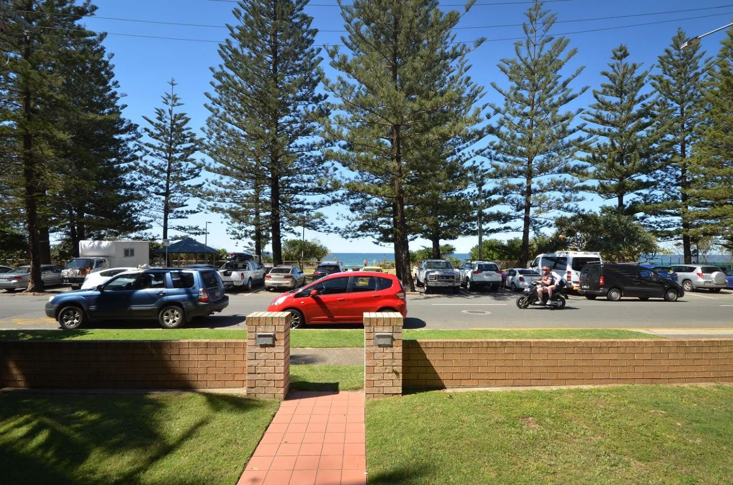 216 The Esplanade, Burleigh Heads QLD 4220