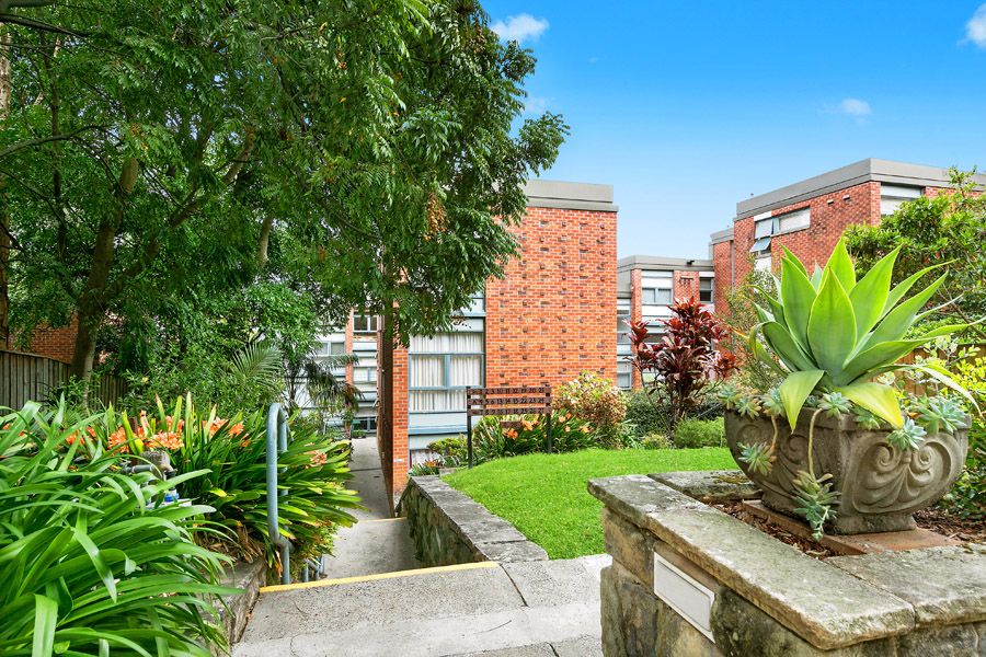 254 Pacific Highway