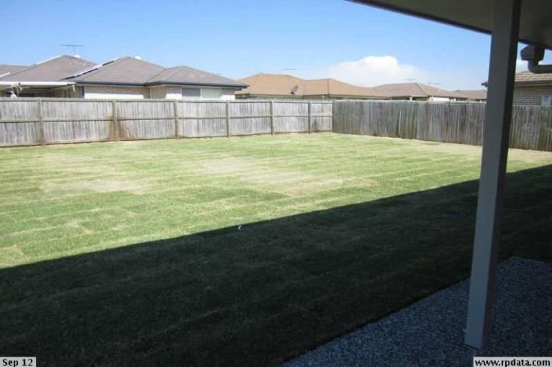 54 Rockman Drive, Raceview, QLD 4305