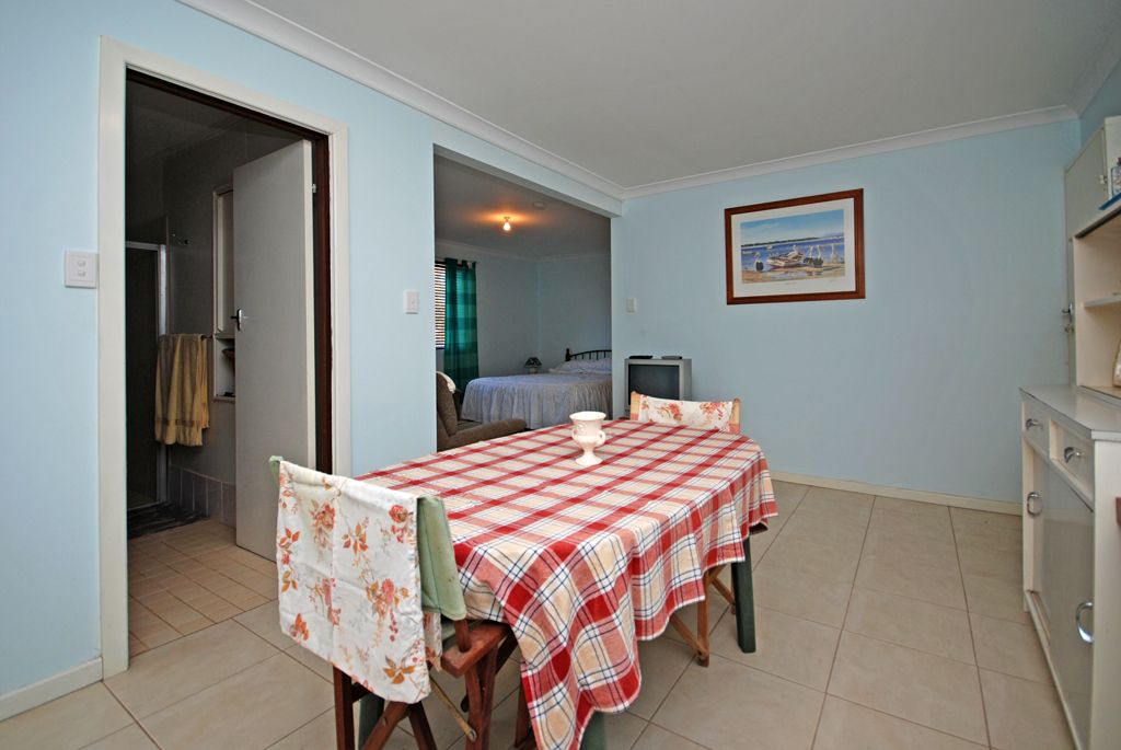 17 Shingle Avenue, Jurien Bay, WA 6516