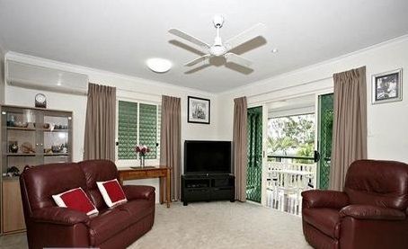 3 Handon Street, Mansfield, QLD 4122