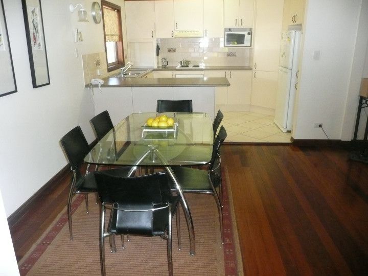 18 Helen Street, Forster, NSW 2428