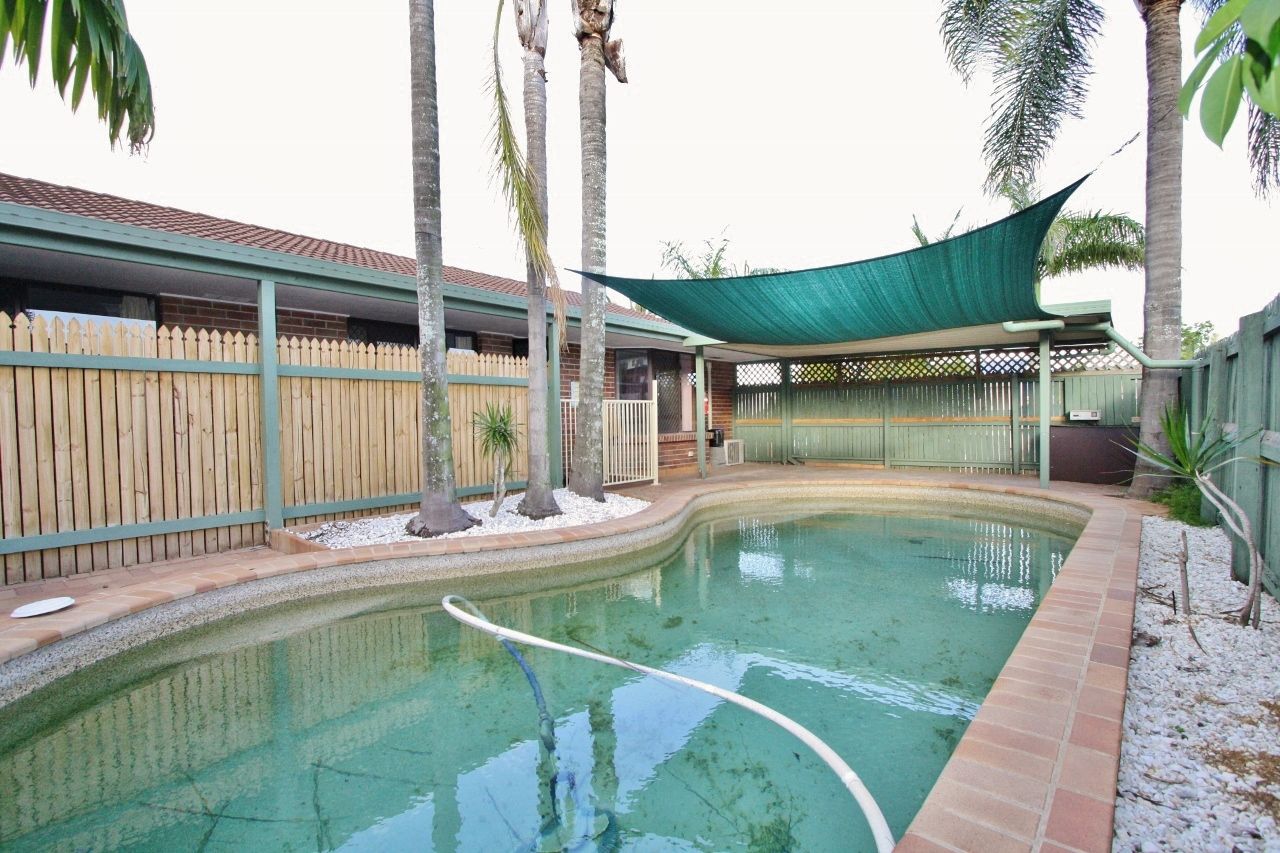 1 Narmar Court, Eight Mile Plains, QLD 4113
