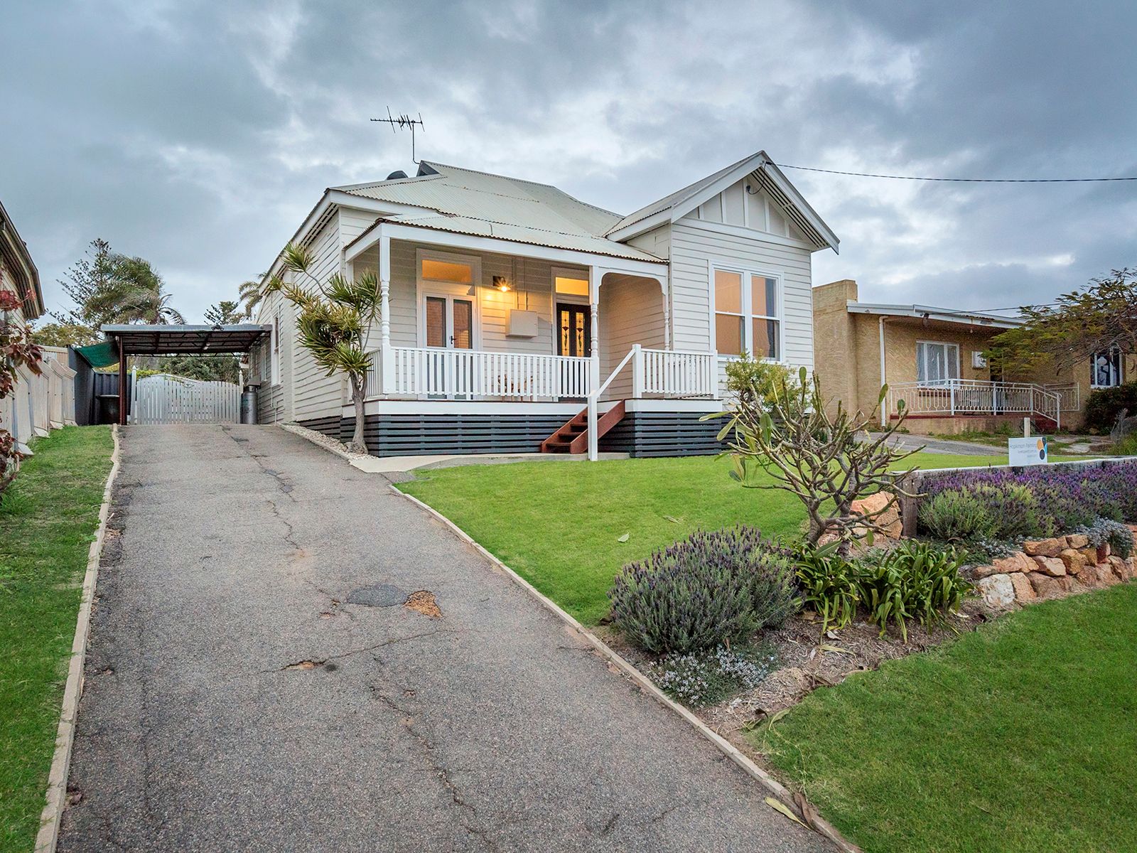 111 Gregory Street, Beachlands, WA 6530