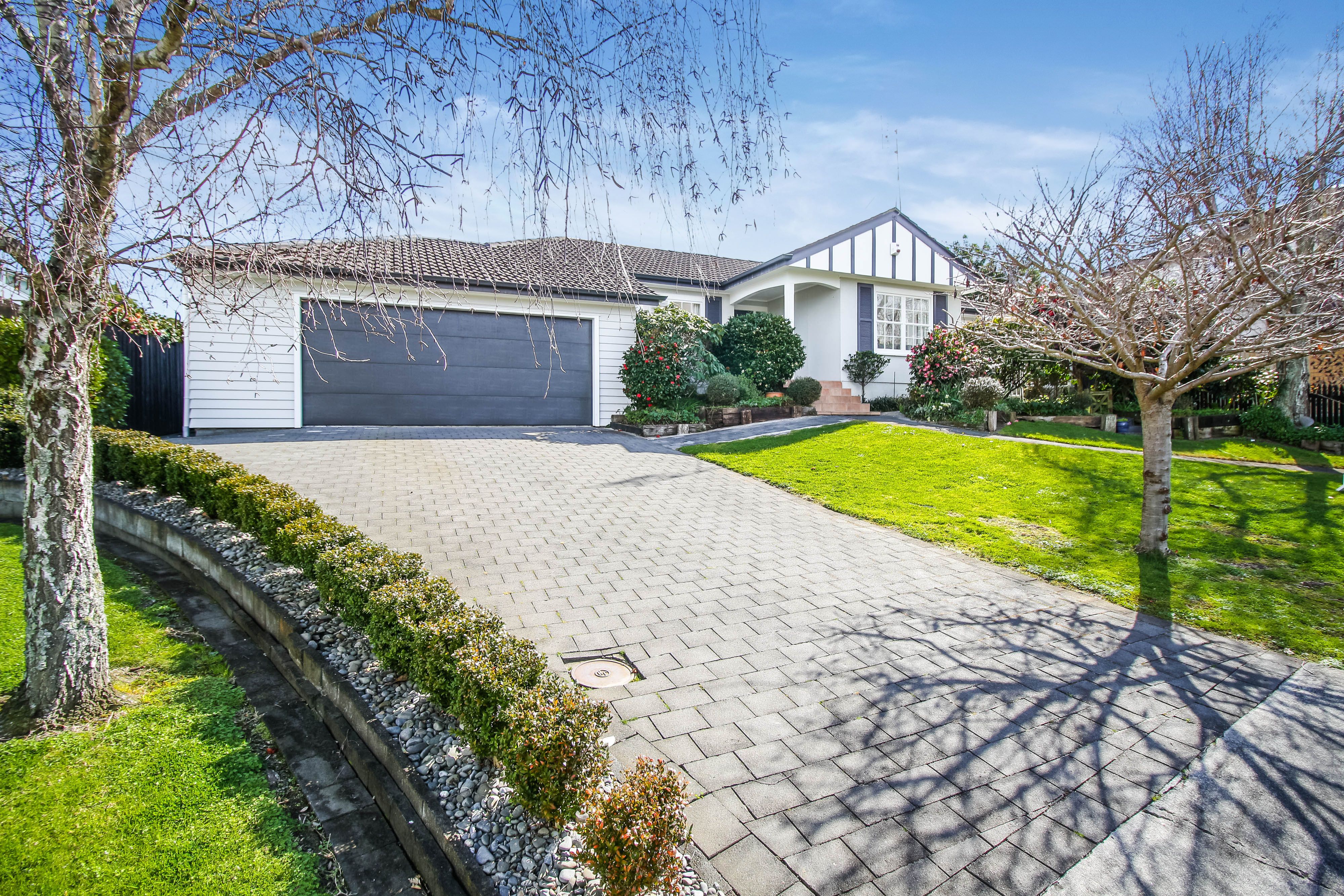 12 Antilla Place, Half Moon Bay, Manukau City