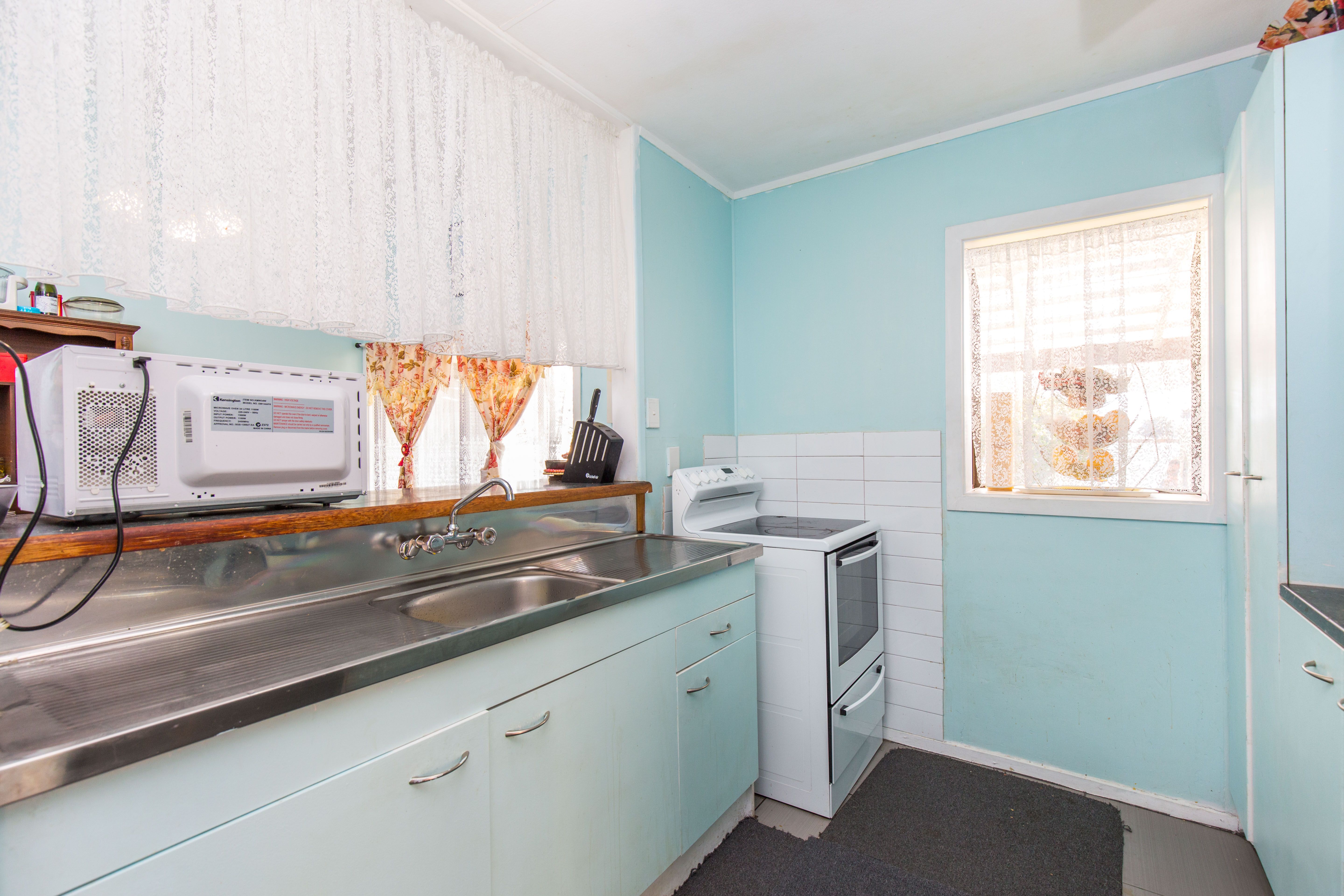 7 Curlew Place, Mangere, Manukau City