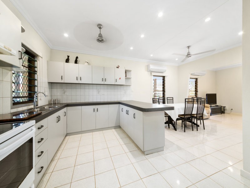 75 Henbury Avenue, Tiwi, NT 0810