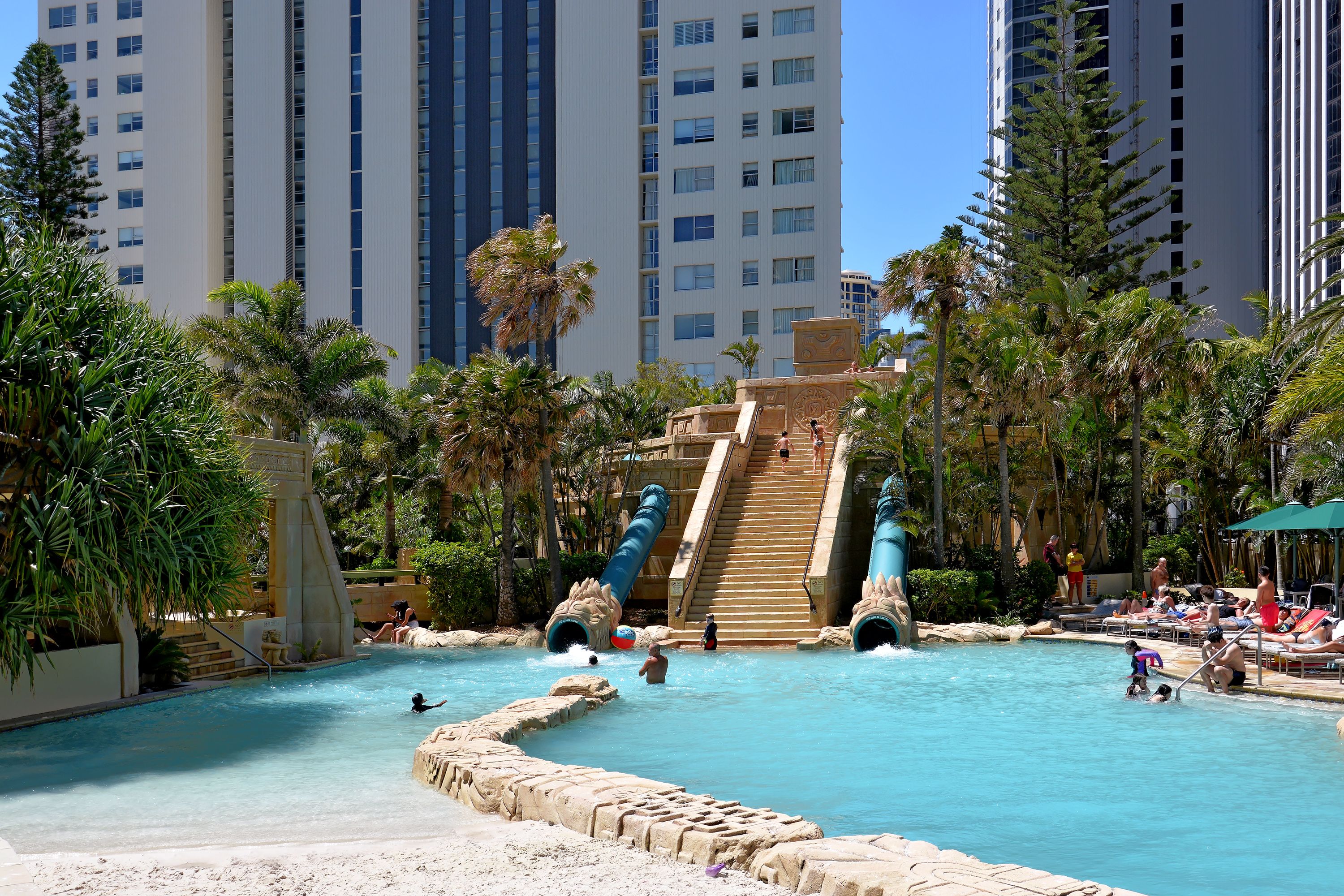 1109/3400-3420 Mantra Sun City, Surfers Paradise Boulevard, Surfers Paradise, QLD 4217