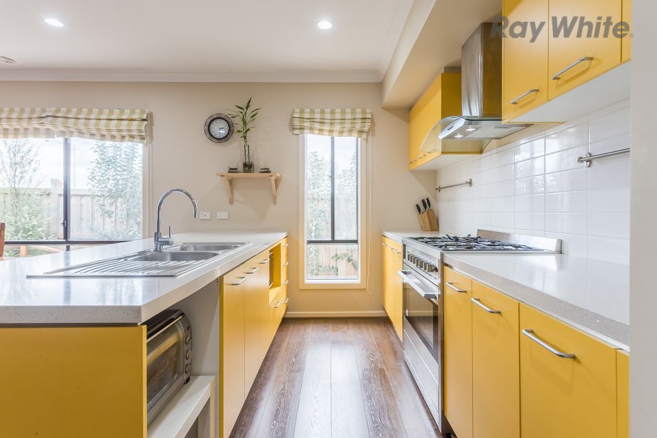 20 Devonport Court, Taylors Hill, VIC 3037