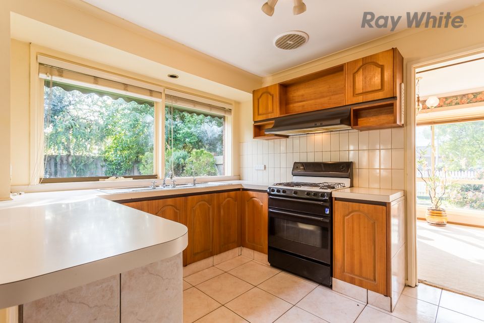 5 Clyno Court, Keilor Downs, VIC 3038