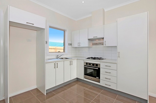 2/3 Edna Street, Thomastown, VIC 3074