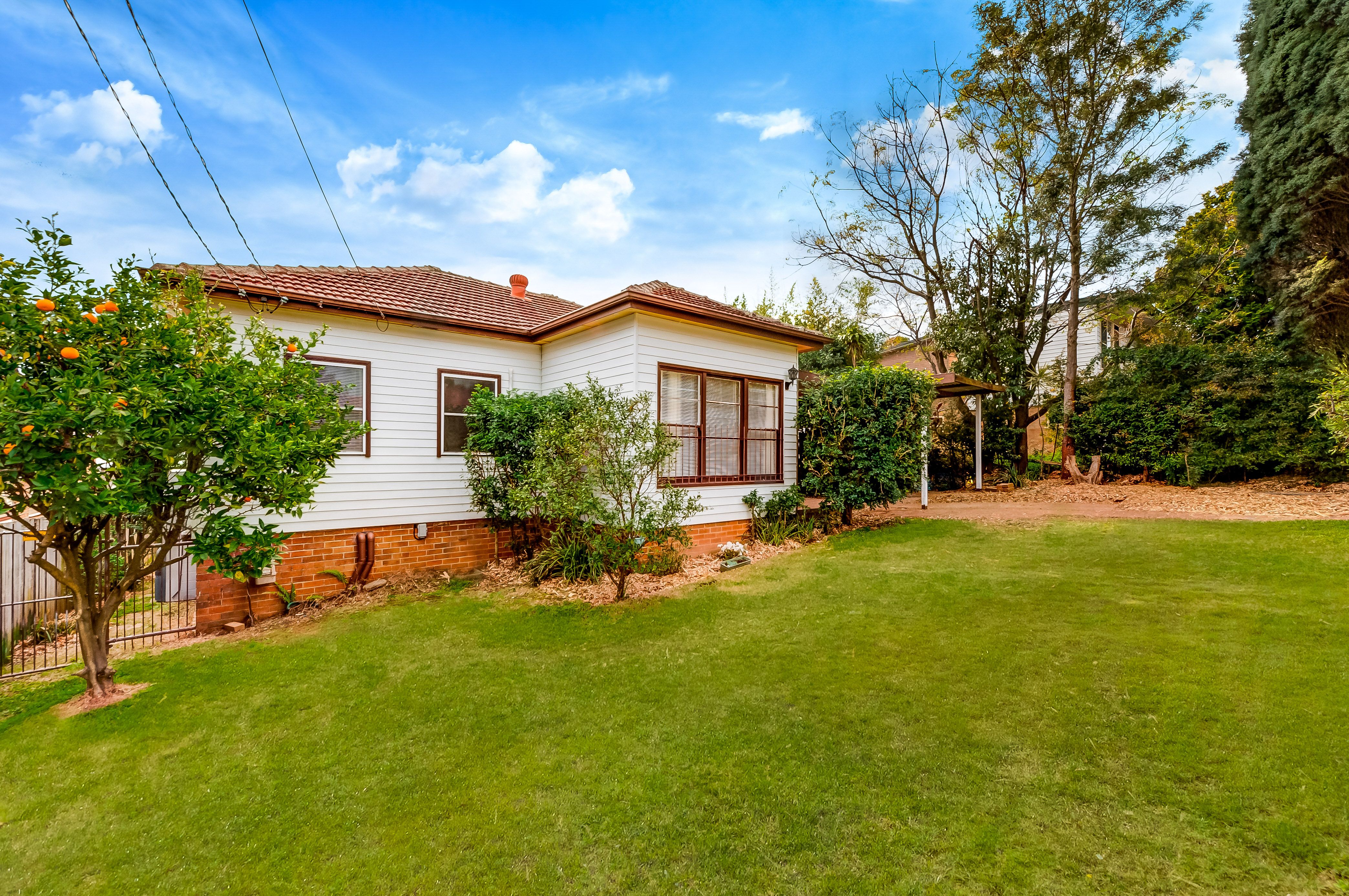 18 Dobson Crescent