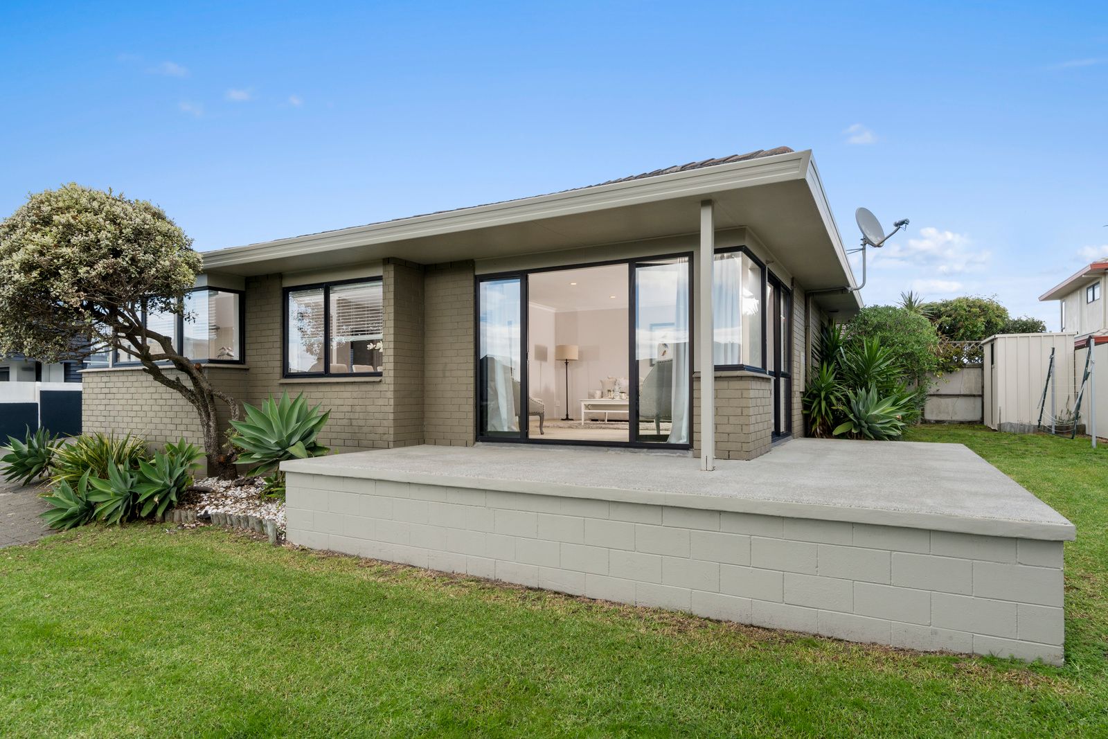 424 Oceanbeach Road, Mt Maunganui, Tauranga City