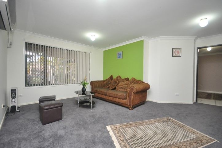 5 Mango Crescent, Narangba, QLD 4504