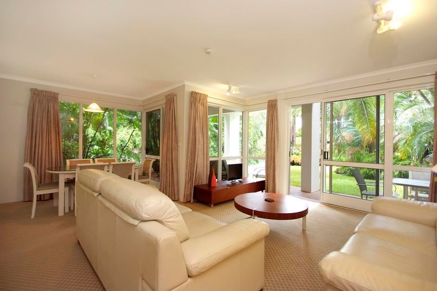 301/81 Coral Coast Drive, Palm Cove, QLD 4879