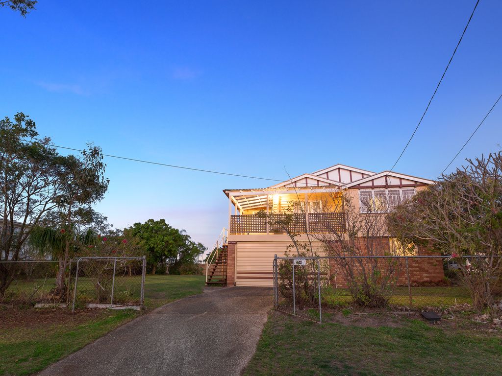 54 Brooks Street, Camp Hill, QLD 4152